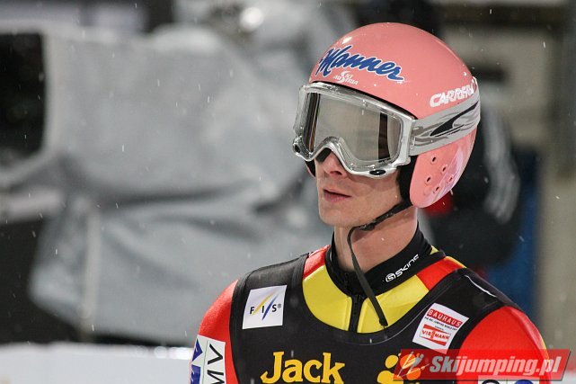 120 Manuel Fettner